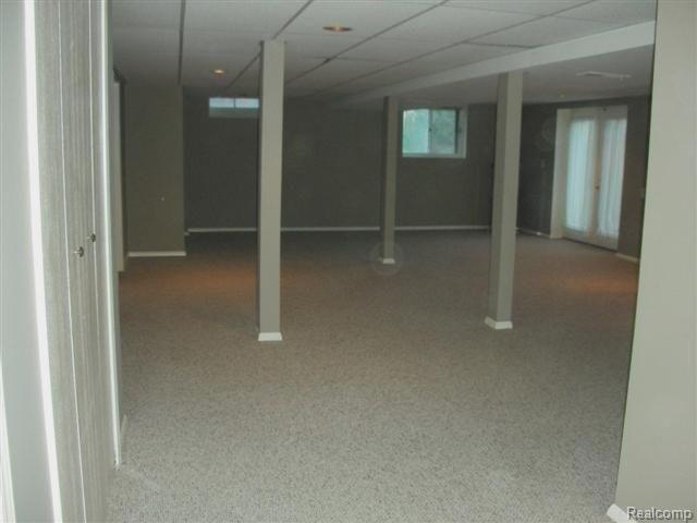 36799 Chesapeake Road Farmington, MI 48335 - Photo 22 of 24 WALKOUT BASEMENT!!