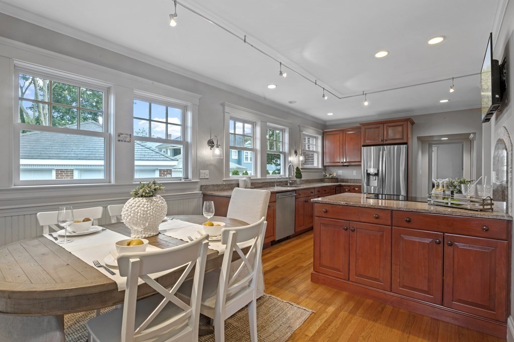 45 Orchard Road Swampscott, MA 01907 - Photo 9 of 42