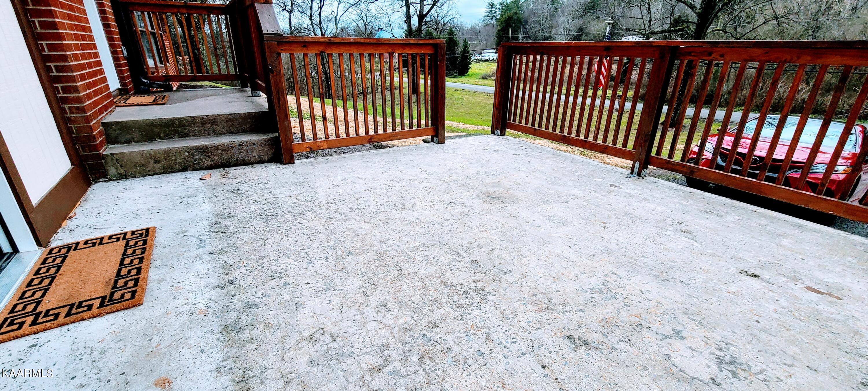 1414 Webster Road Harriman, TN 37748 - Photo 41 of 47 Patio