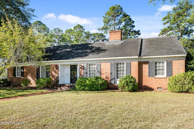 $319,363 | 1408 Sutton Drive, Kinston, NC 28501