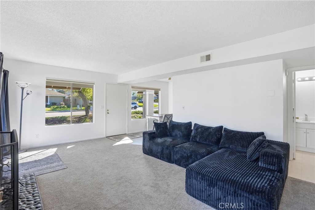 1193 East Foster Road Santa Maria, CA 93455 - Photo 5 of 21