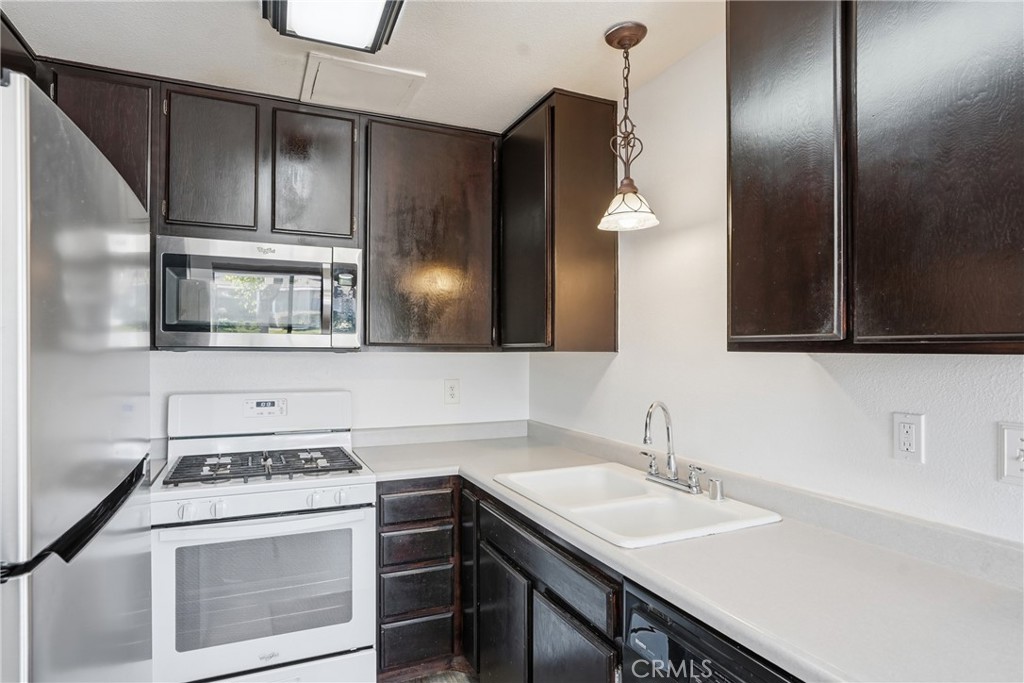 1193 East Foster Road Santa Maria, CA 93455 - Photo 8 of 21