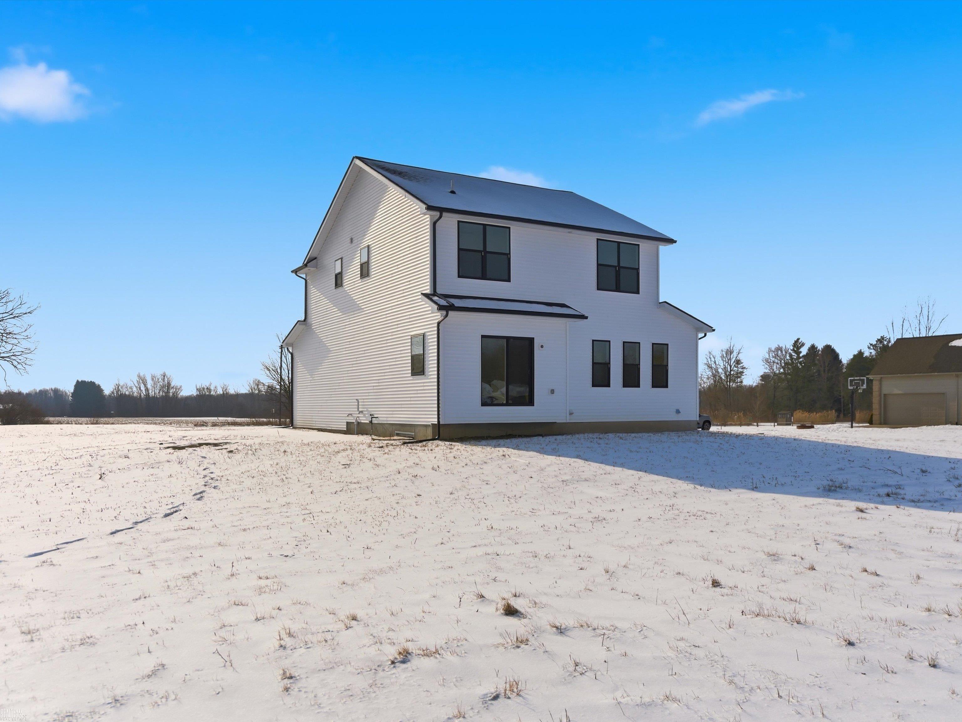 15659 Reid Road Armada, MI 48005 - Photo 42 of 46 50197037-3179146f-c525-44c0-89bd-6198a6adb044.JPG