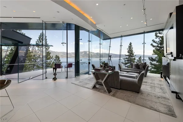 $45,000,000 | 580 Gonowabie Road, Crystal Bay, NV 89402