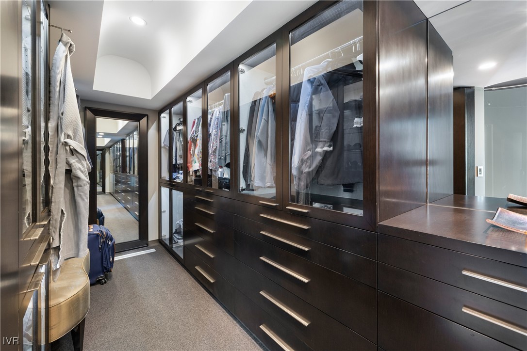 580 Gonowabie Road Crystal Bay, NV 89402 - Photo 29 of 50 a view of gym equipment and living room