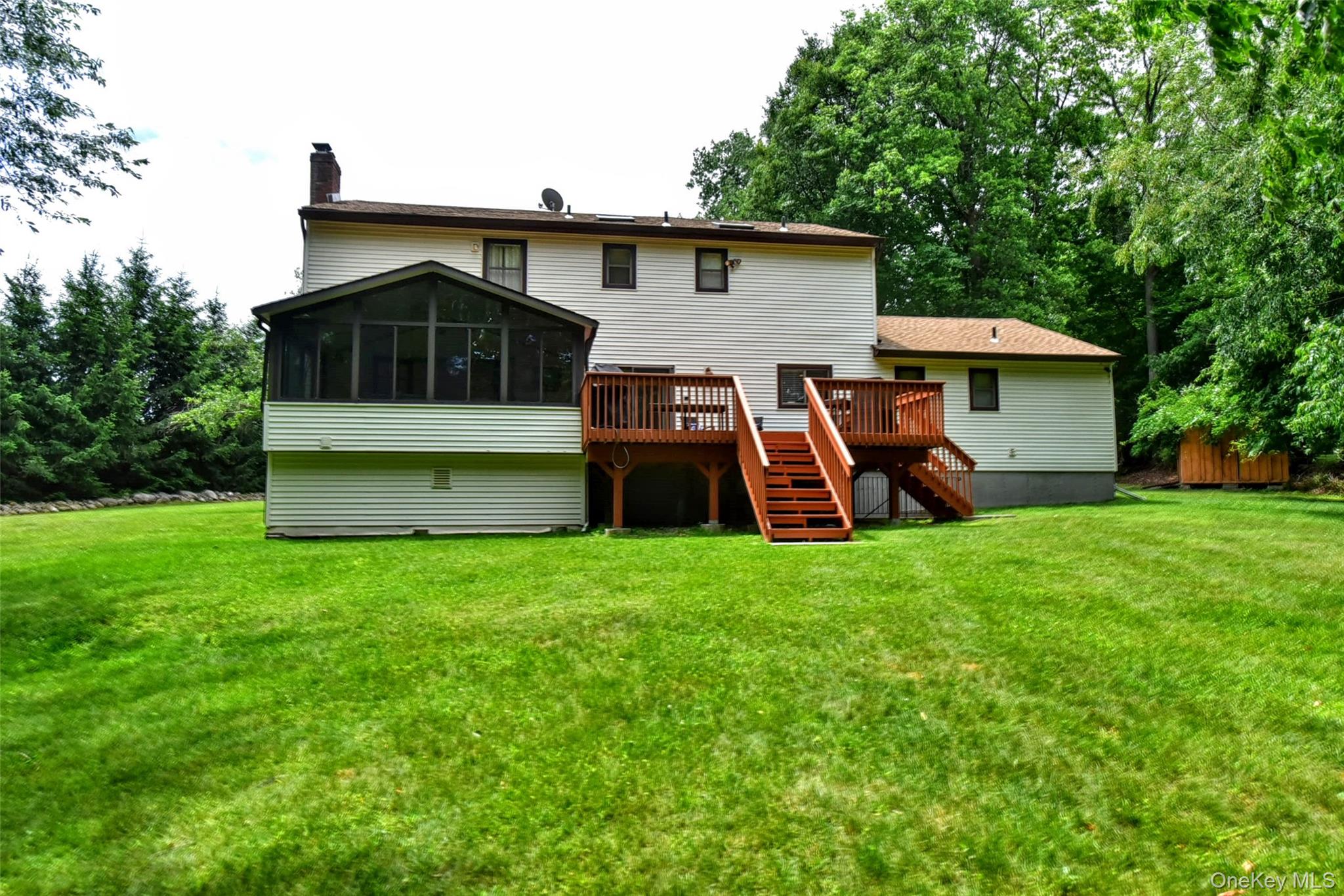 19 Church Road Monsey, NY 10952 - Photo 3 of 40