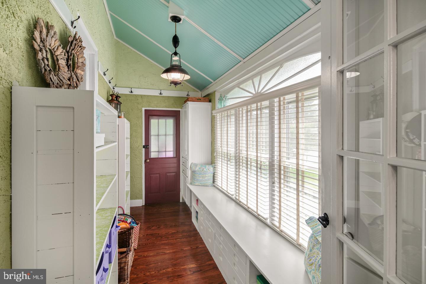 5 Sylvan Avenue Rutledge, PA 19070 - Photo 9 of 34 Mudroom