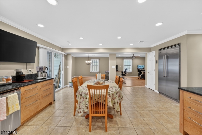 1109 Overlook Terrace Union, NJ 07083 - Photo 11 of 50