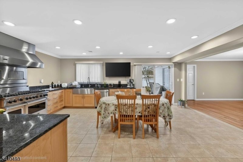 1109 Overlook Terrace Union, NJ 07083 - Photo 12 of 50