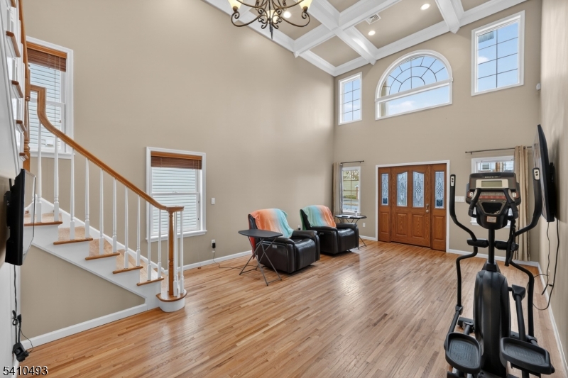 1109 Overlook Terrace Union, NJ 07083 - Photo 5 of 50