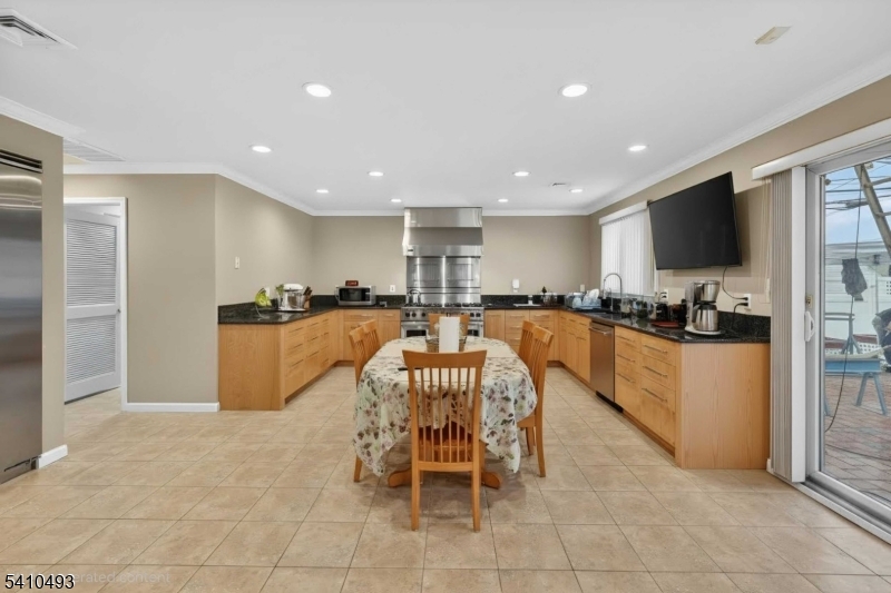 1109 Overlook Terrace Union, NJ 07083 - Photo 10 of 50