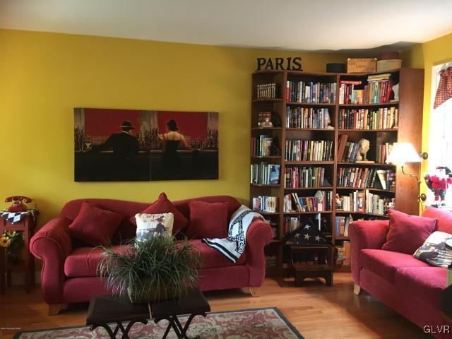 128 Creekside Road, Unit 835 Canadensis, PA 18325 - Photo 13 of 44 Gallery Image 13