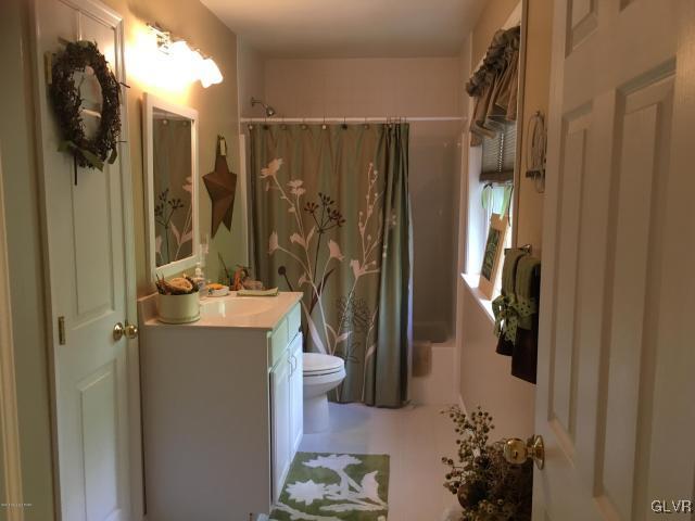 128 Creekside Road, Unit 835 Canadensis, PA 18325 - Photo 25 of 44 Gallery Image 25