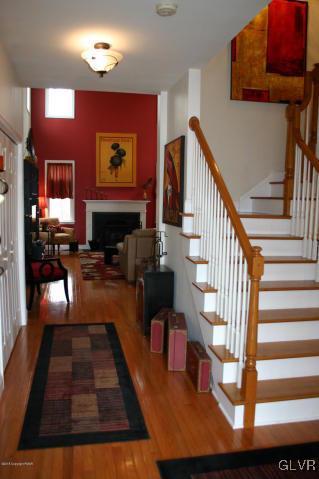 128 Creekside Road, Unit 835 Canadensis, PA 18325 - Photo 3 of 44 Gallery Image 3