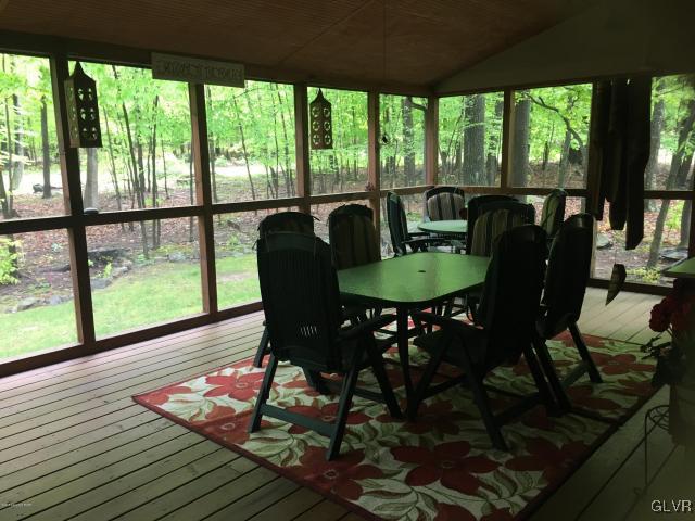 128 Creekside Road, Unit 835 Canadensis, PA 18325 - Photo 33 of 44 Gallery Image 33