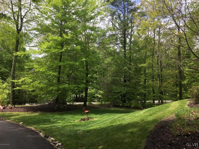 128 Creekside Road, Unit 835 Canadensis, PA 18325 - Photo 36 of 44 Gallery Image 36