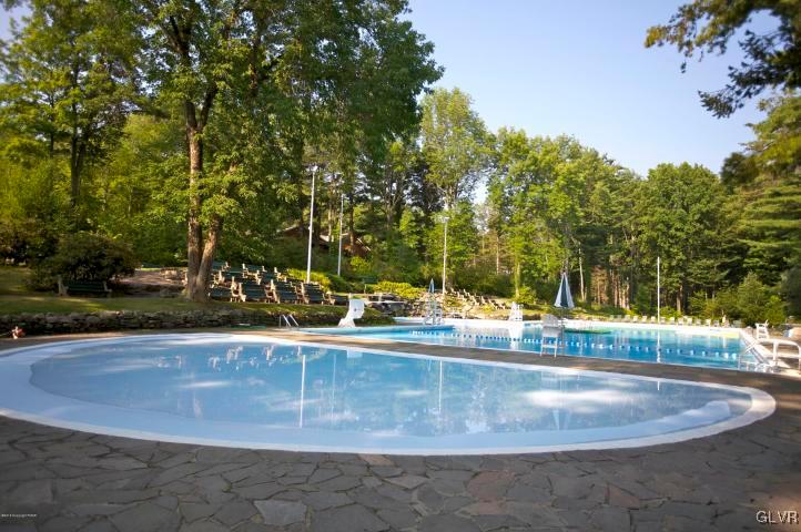 128 Creekside Road, Unit 835 Canadensis, PA 18325 - Photo 42 of 44 Gallery Image 42