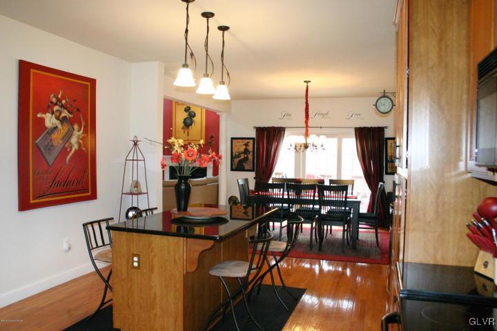 128 Creekside Road, Unit 835 Canadensis, PA 18325 - Photo 5 of 44 Gallery Image 5