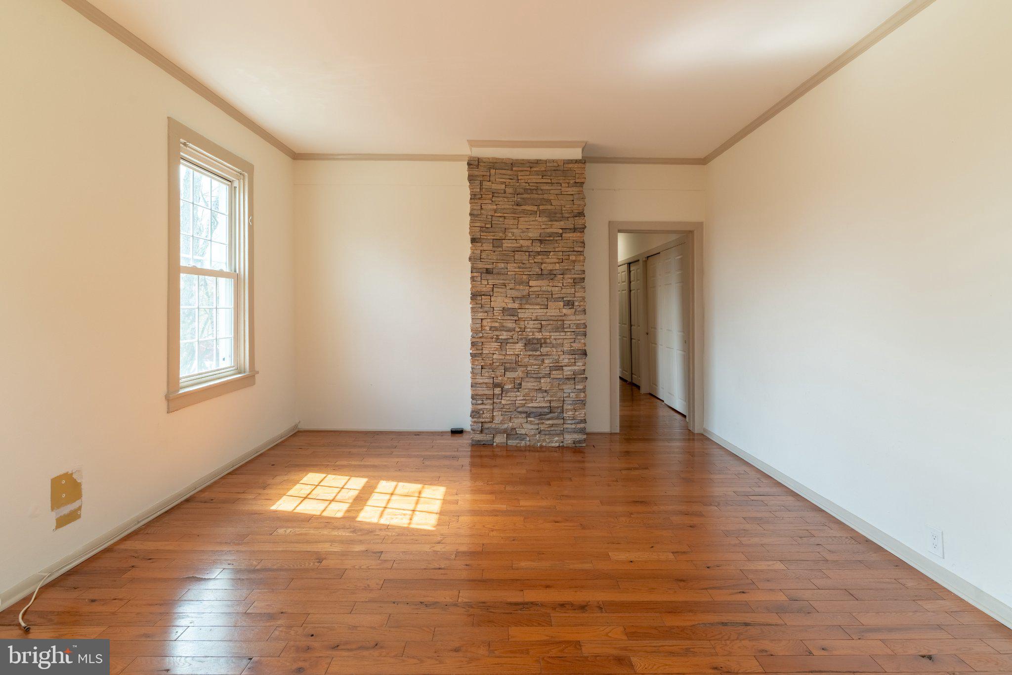100 Potter Street, Unit 4 Haddonfield, NJ 08033 - Photo 3 of 18 Bright and airy living space awaits.