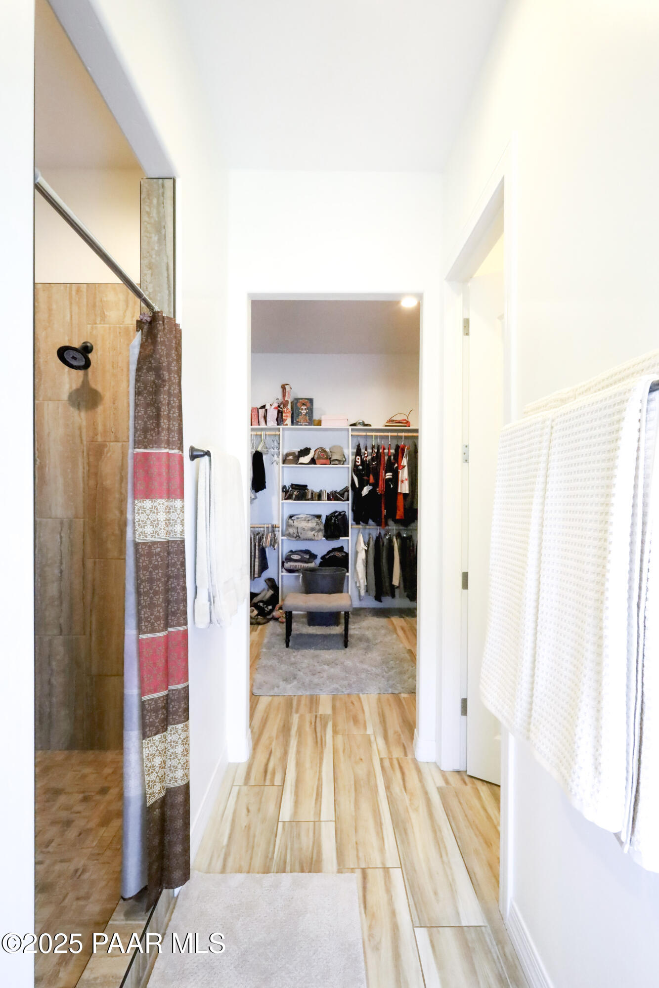 9860 North Loper Road Prescott Valley, AZ 86315 - Photo 40 of 53 a view of living room with furniture and wooden floor