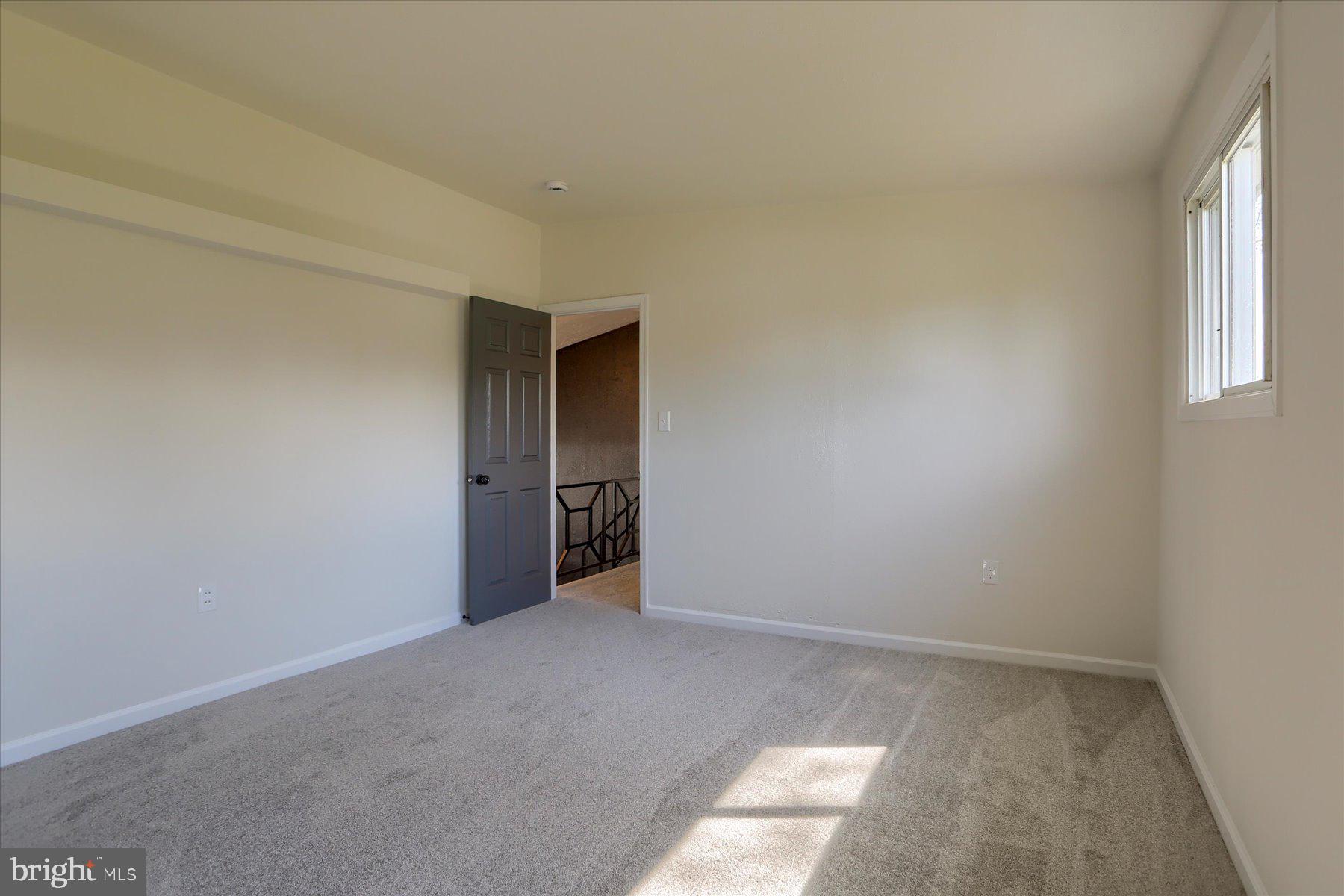 714 Edison Road Dauphin, PA 17018 - Photo 20 of 44 a view of an empty room and window