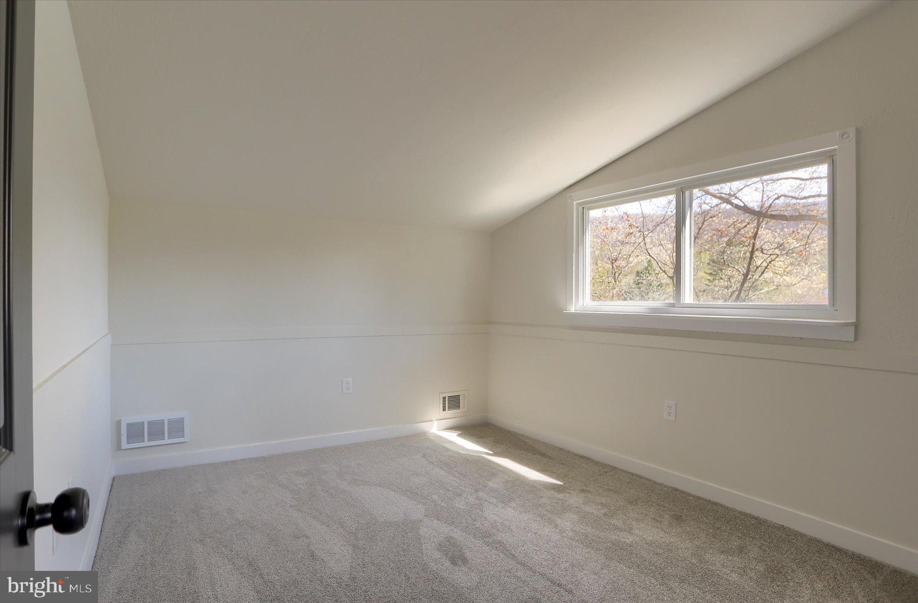 714 Edison Road Dauphin, PA 17018 - Photo 21 of 44 an empty room with a window