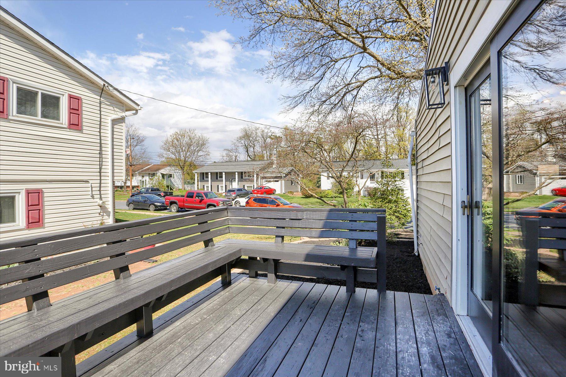 714 Edison Road Dauphin, PA 17018 - Photo 38 of 44 a city view with sitting space