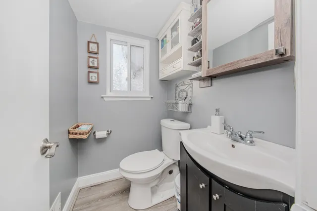 $242,000 | 249 Sheffield Drive, Saline, MI 48176