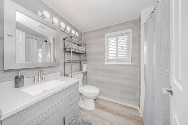 $242,000 | 249 Sheffield Drive, Saline, MI 48176