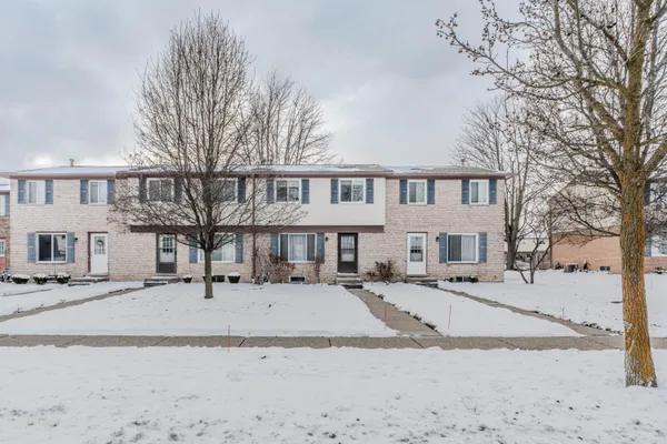 $233,000 | 249 Sheffield Drive, Saline, MI 48176