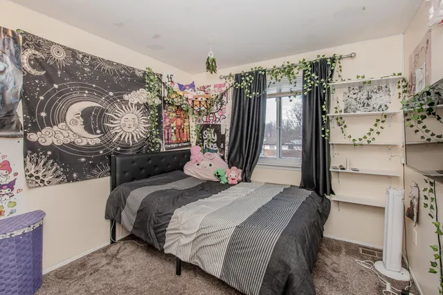 $242,000 | 249 Sheffield Drive, Saline, MI 48176