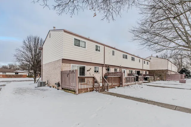 $242,000 | 249 Sheffield Drive, Saline, MI 48176