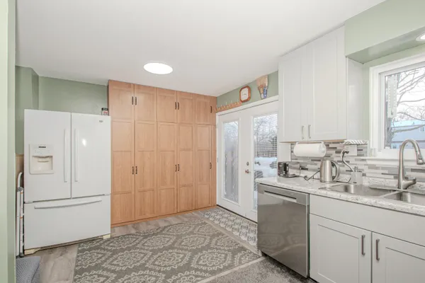 $233,000 | 249 Sheffield Drive, Saline, MI 48176