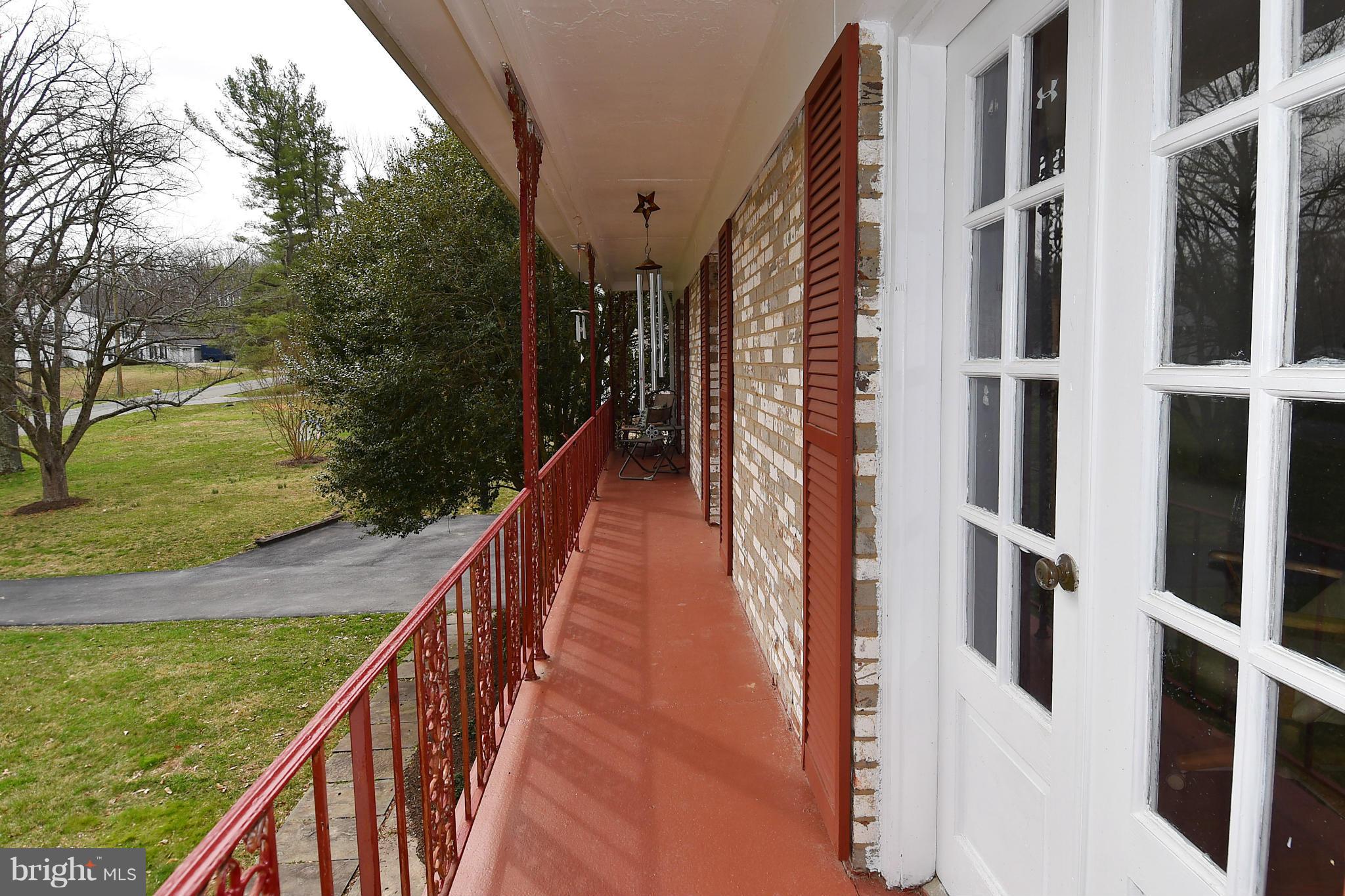 17939 Pond Road Ashton, MD 20861 - Photo 17 of 29