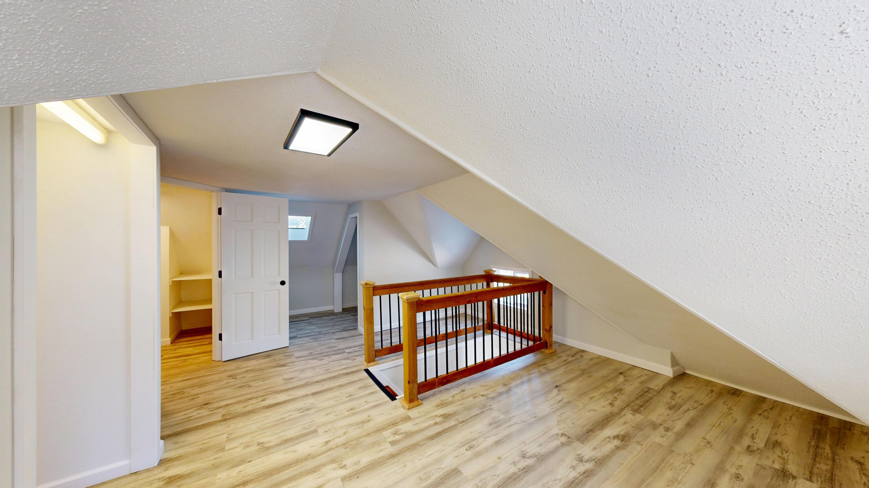 537 Main Street Cashton, WI 54619 - Photo 29 of 54 Upstairs Loft