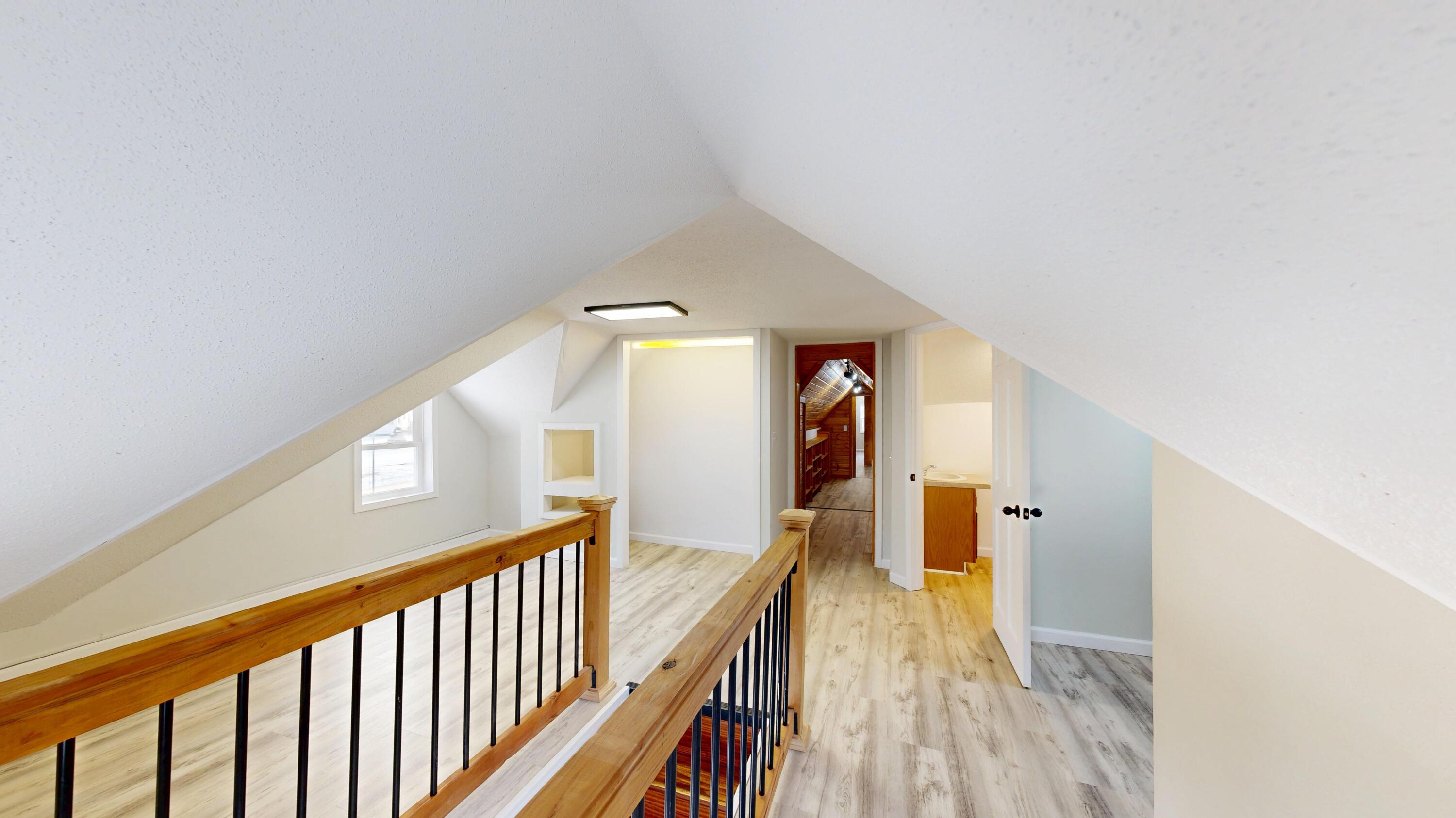 537 Main Street Cashton, WI 54619 - Photo 30 of 54 Upstairs Loft