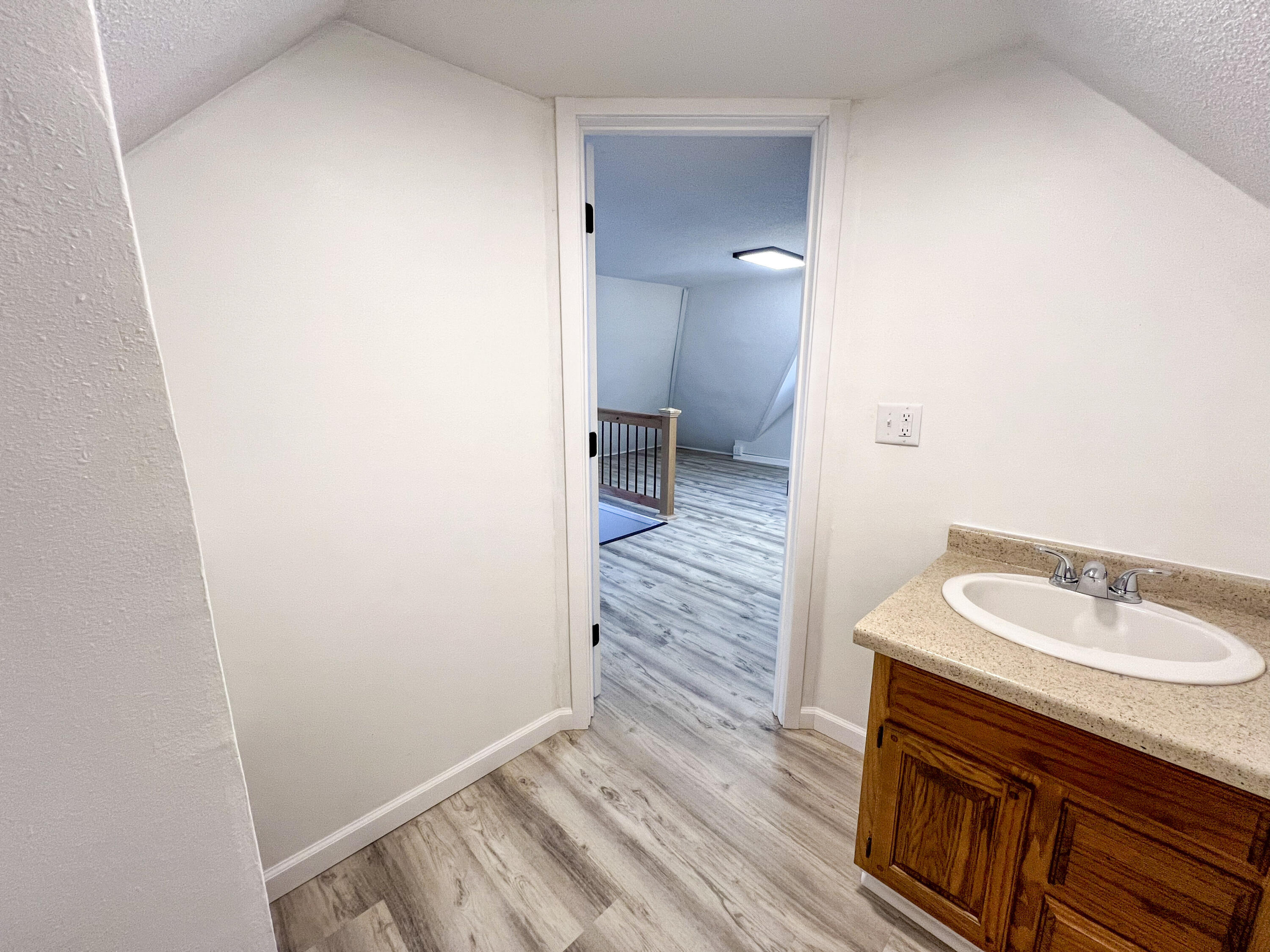 537 Main Street Cashton, WI 54619 - Photo 32 of 54 Bathroom