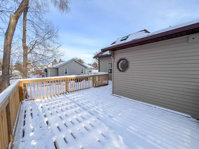 $295,000 | 537 Main Street, Cashton, WI 54619