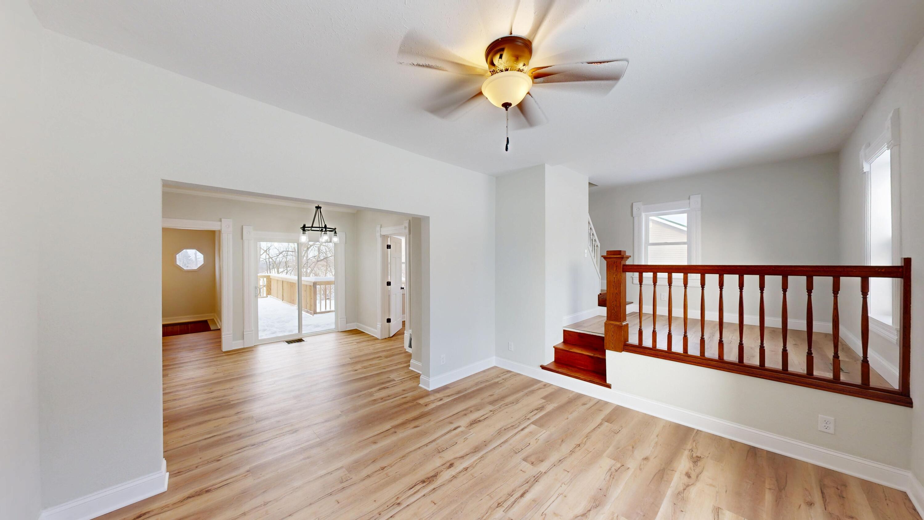 537 Main Street Cashton, WI 54619 - Photo 5 of 54 Living Room