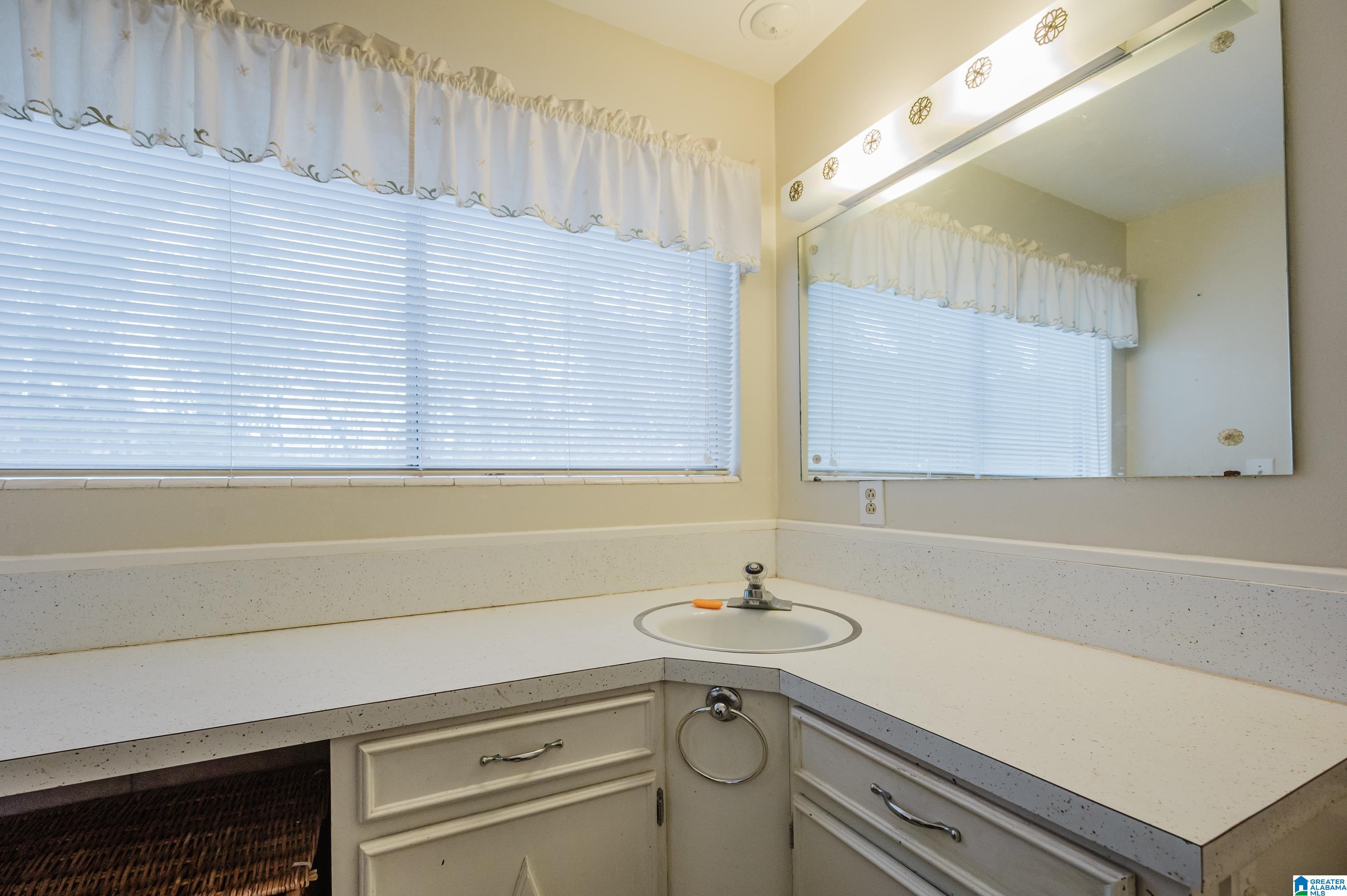 4792 Trussville Clay Road Trussville, AL 35173 - Photo 24 of 56