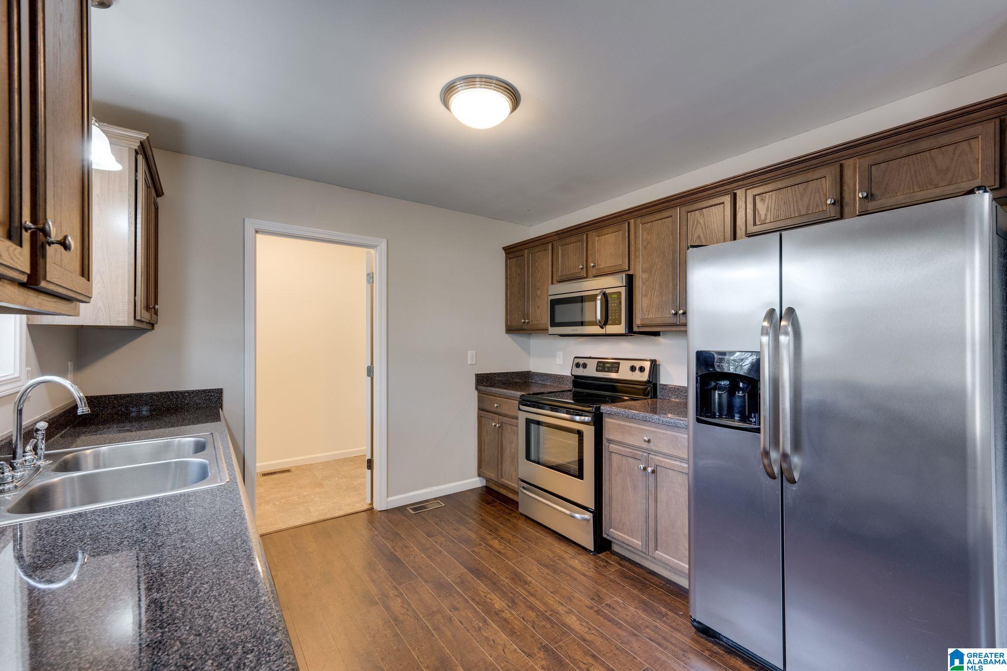 9330 Old Stouts Road Warrior, AL 35180 - Photo 11 of 28