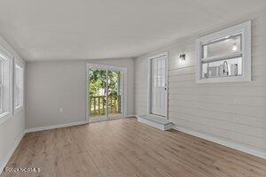 122 Riverside Drive Beaufort, NC 28516 - Photo 20 of 37 flex space off kitchen