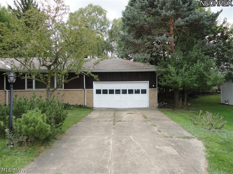450 Meadowlane Road Independence, OH 44131 - Photo 2 of 16