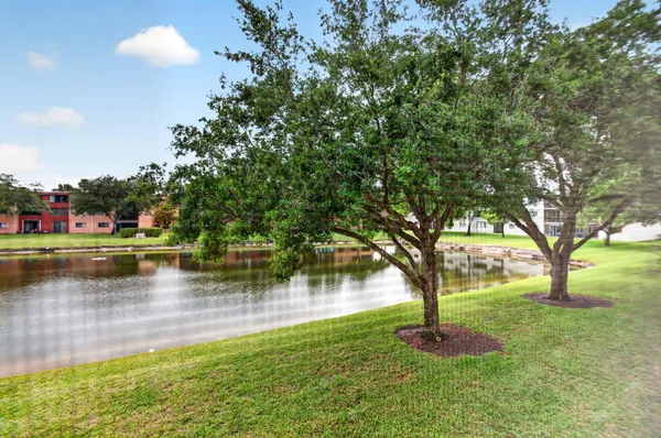 $282,000 | 5550 Witney Drive, Unit 209, Delray Beach, FL 33484