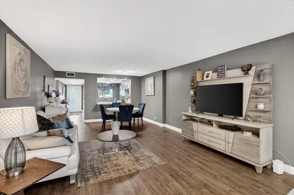 $282,000 | 5550 Witney Drive, Unit 209, Delray Beach, FL 33484