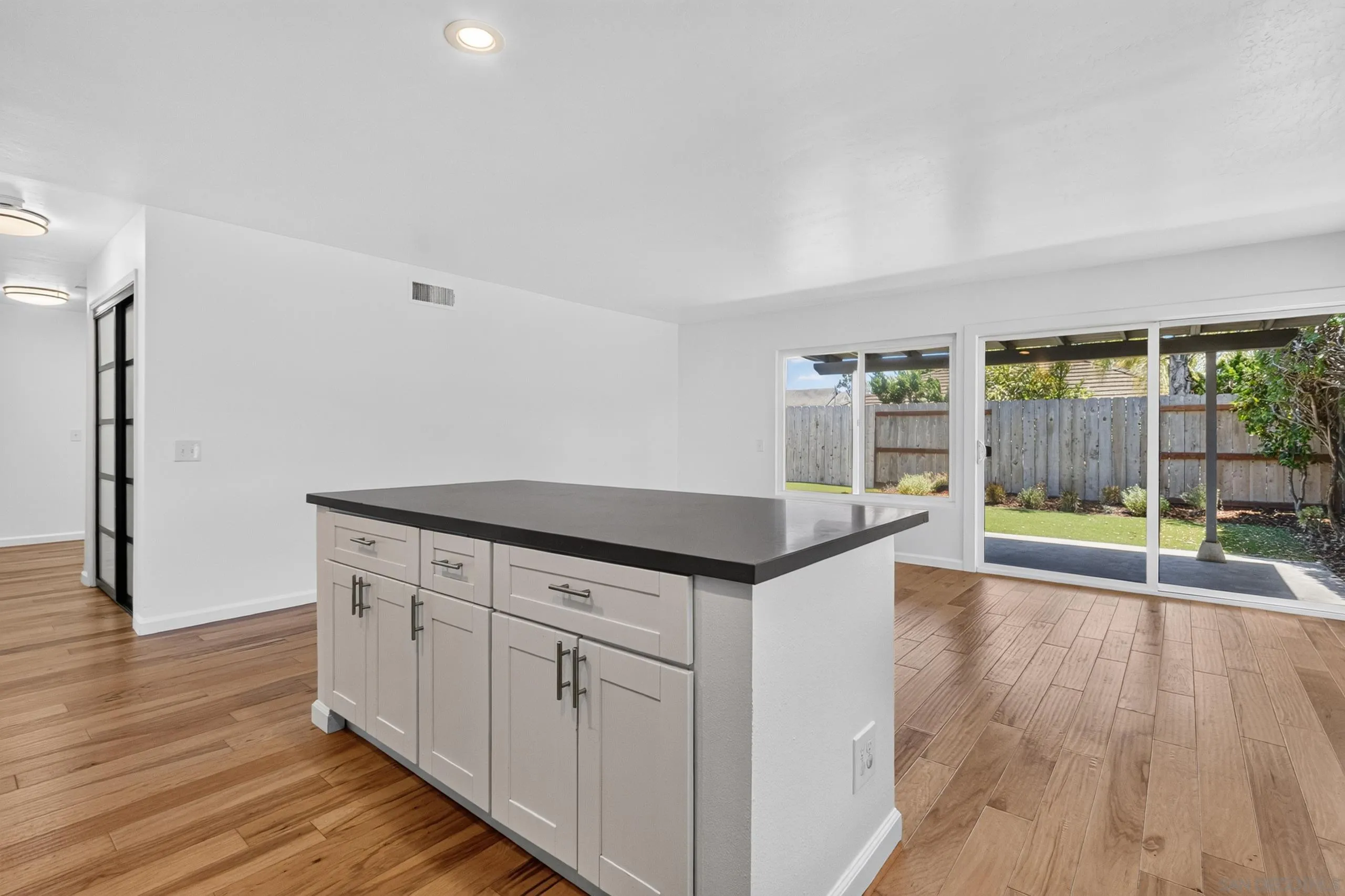 1503 Tucker Lane Encinitas, CA 92024 - Photo 16 of 50