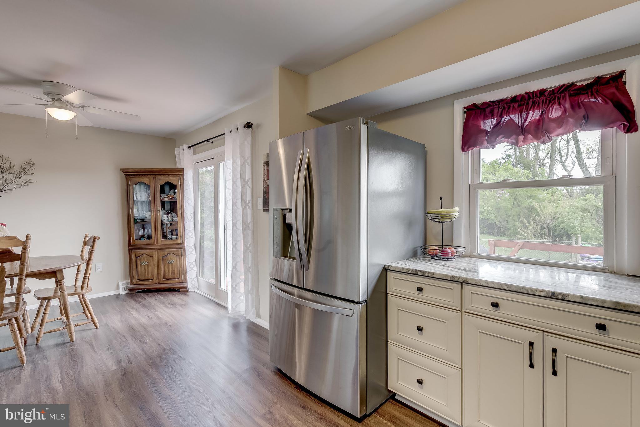 239 Timber Grove Road Owings Mills, MD 21117 - Photo 12 of 39