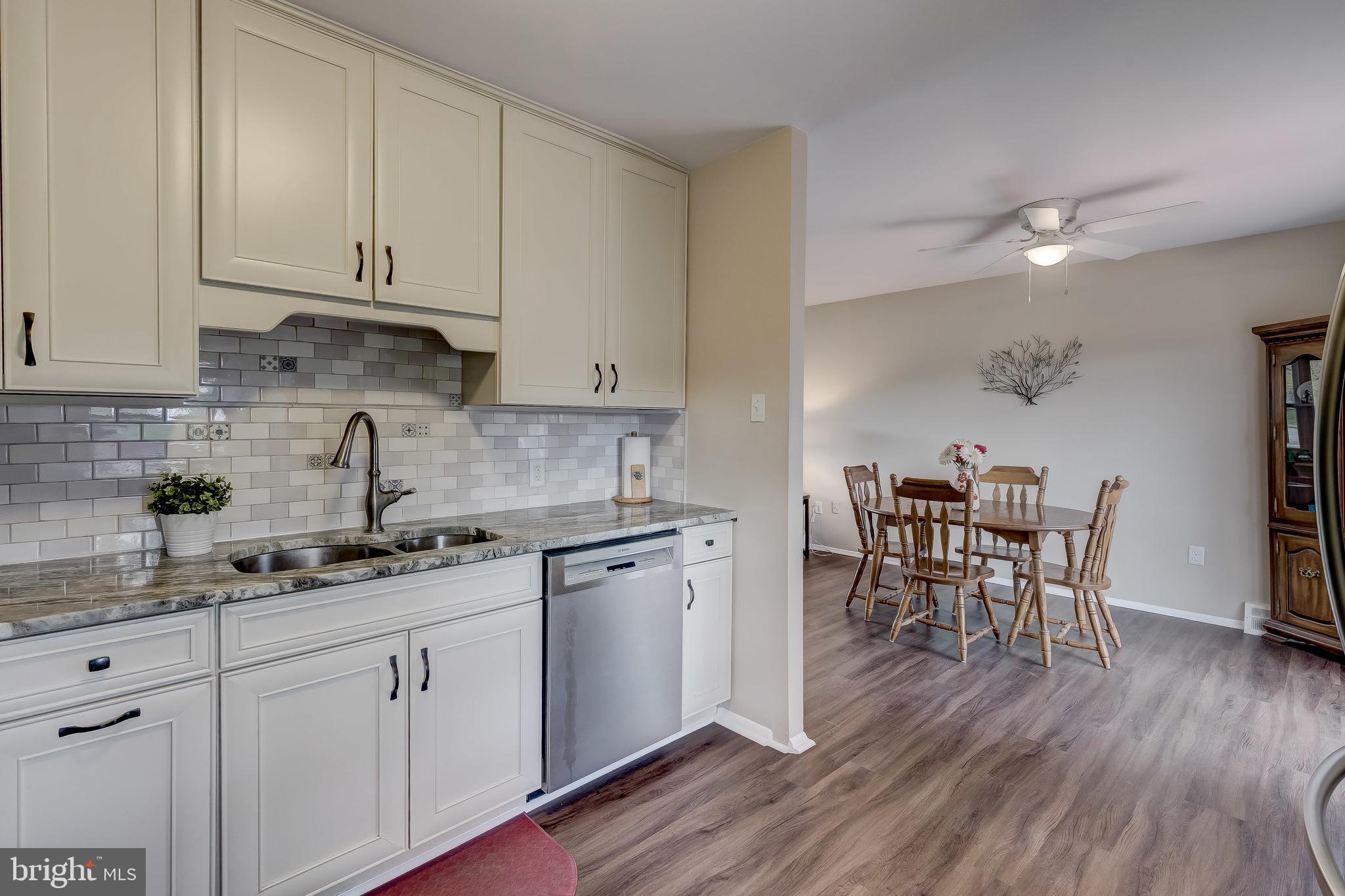 239 Timber Grove Road Owings Mills, MD 21117 - Photo 13 of 39