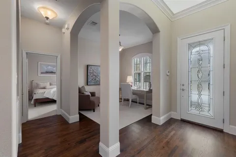 $750,000 | 6166 Stapleford Circle, Dallas, TX 75252