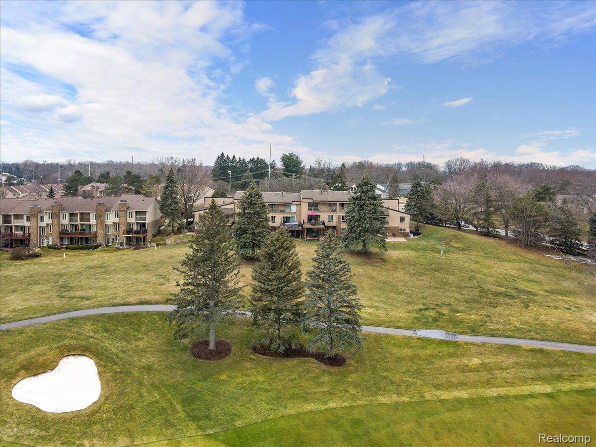 994 Golfview Court Rochester, MI 48307 - Photo 60 of 60 Gallery Image 60